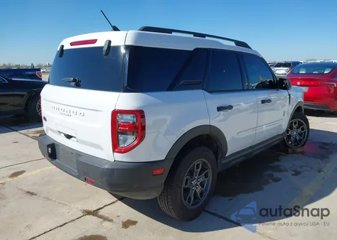 2021 Ford Bronco Sport Big Bend z USA, uszkodzony, nr VIN 3FMCR9B60MRB20827